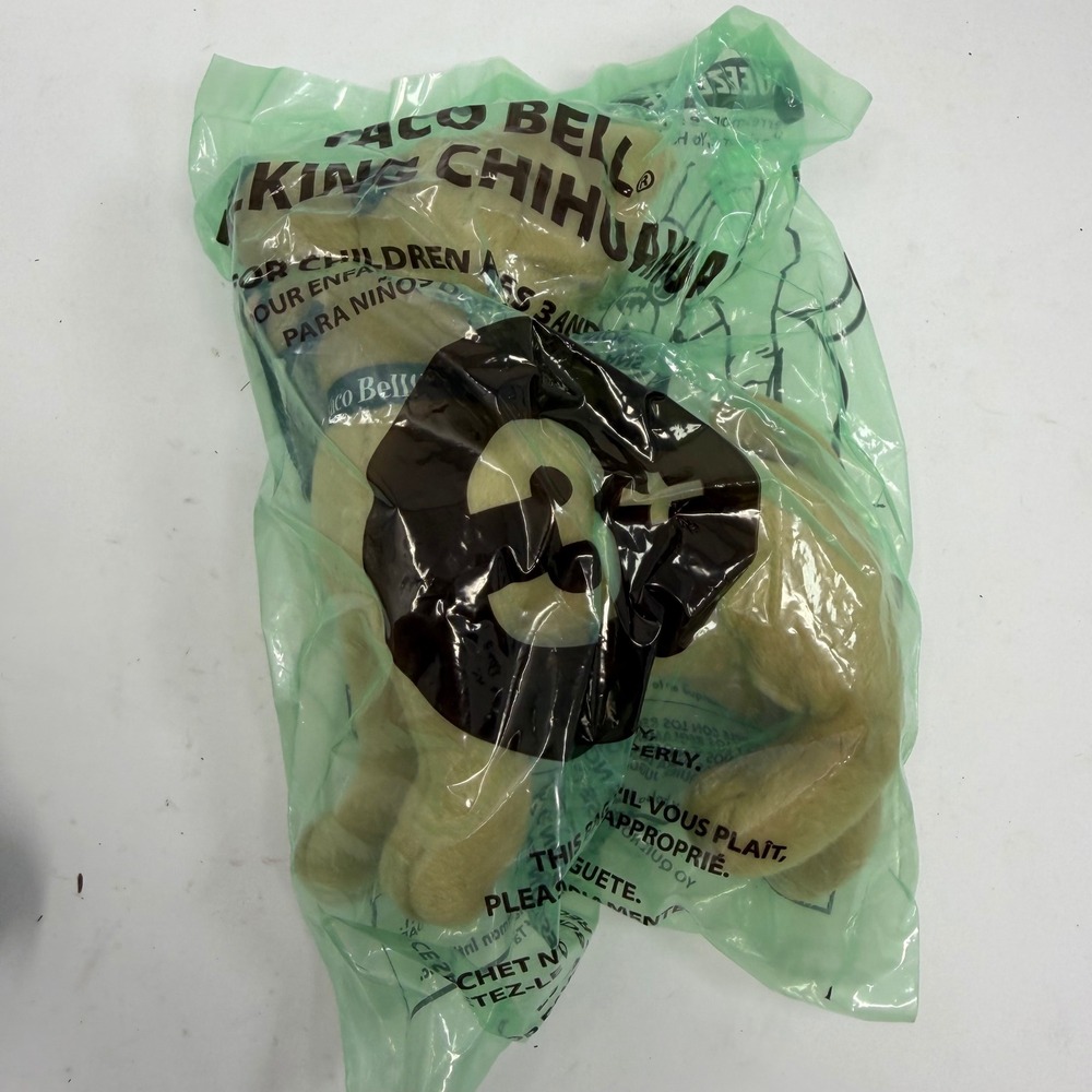 Vintage 1999 Taco Bell Talking Chihuahua Plush Sealed Drop the Chalupa Wanted